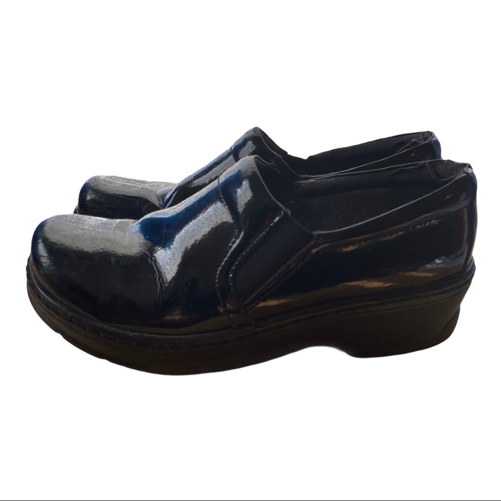 Klogs black Patent leather slip on clogs 10